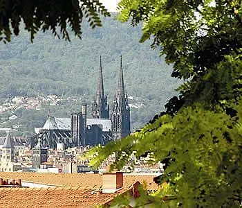 Hotel Mg Отель Клермон-Ферран