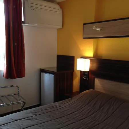 Hotel Mg Клермон-Ферран